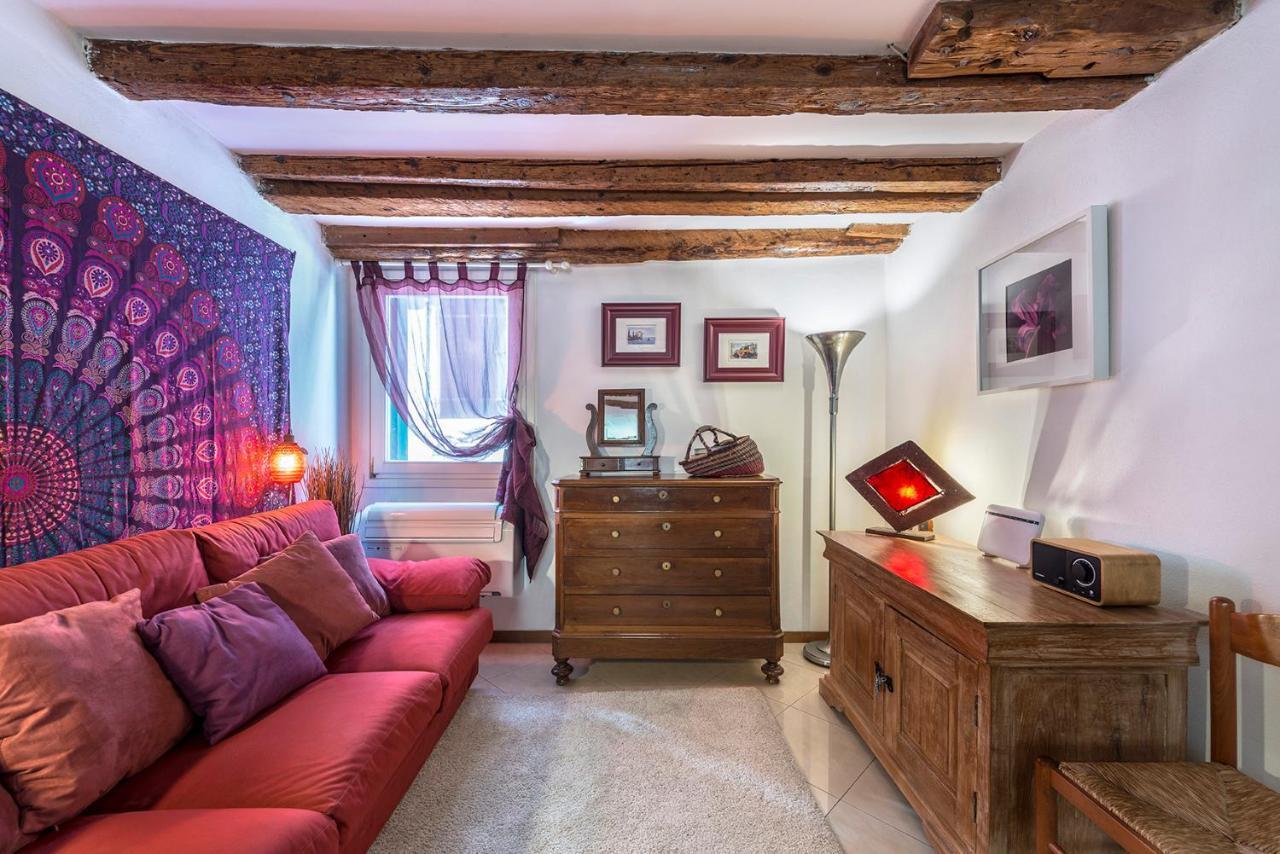 Piccolo - Cozy Studio In The Heart Of Authentic Venetië Buitenkant foto