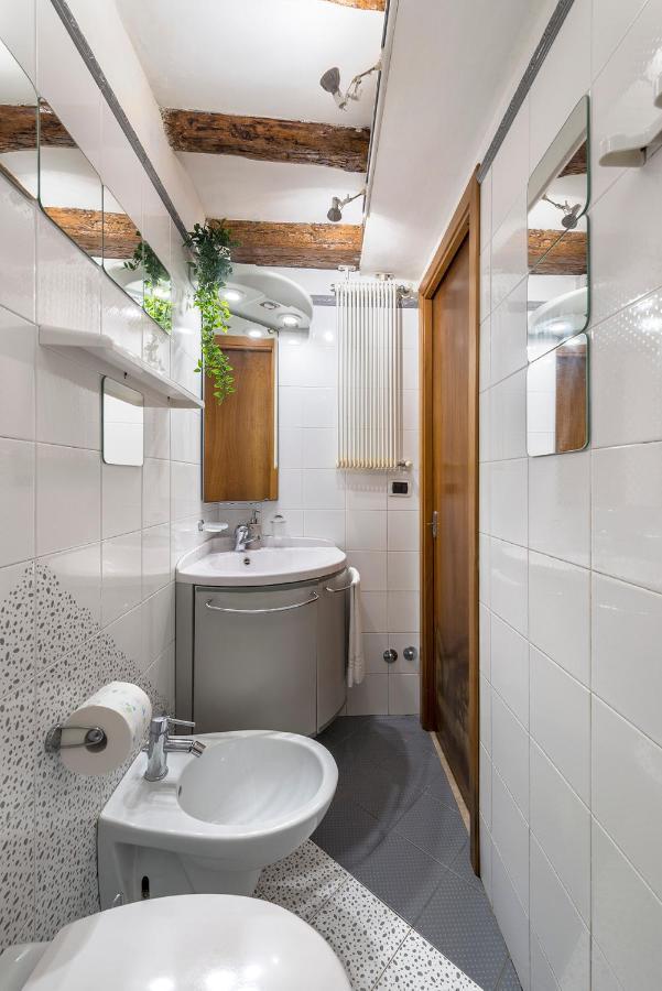 Piccolo - Cozy Studio In The Heart Of Authentic Venetië Buitenkant foto